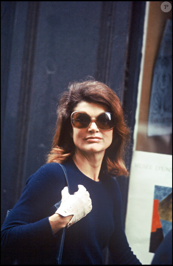 Jackie Kennedy à Paris. Photo non datée.