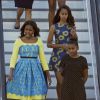 Michelle Obama et ses filles Malia et Sasha arrivent au Royaume-Uni, le 15 juin 2015