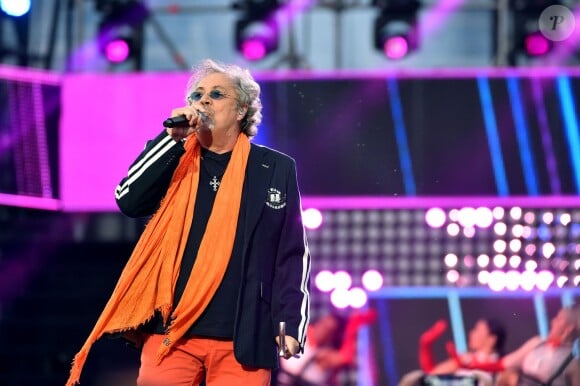 Exclusif - Patrick Hernandez, dans les arènes de Nîmes à l'occasion de la spéciale Fête de la musique de l'émission La Chanson de l'année sur TF1, le samedi 20 juin 2015.