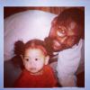 Photo d'enfance de Beyoncé et son père postée sur Instagram à l'occasion de la fête des pères le 21 juin 2015.