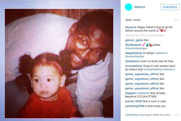 Photo d'enfance de Beyoncé et son père postée sur Instagram à l'occasion de la fête des pères le 21 juin 2015.