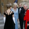 Le prince Charles, prince de Galles et Camilla Parker-Bowles, duchesse de Cornouailles, le duc et la duchesse de Wellington - Banquet à l'occasion de la commémoration de la bataille de Waterloo à Londres le 18 juin 2015.