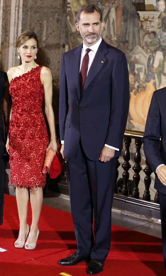 Le roi Felipe VI et la reine Letizia d'Espagne - Dîner au palais national de Mexico lors de la visite officielle du roi Felipe VI et la reine Letizia d'Espagne au Mexique le 29 juin 2015.  