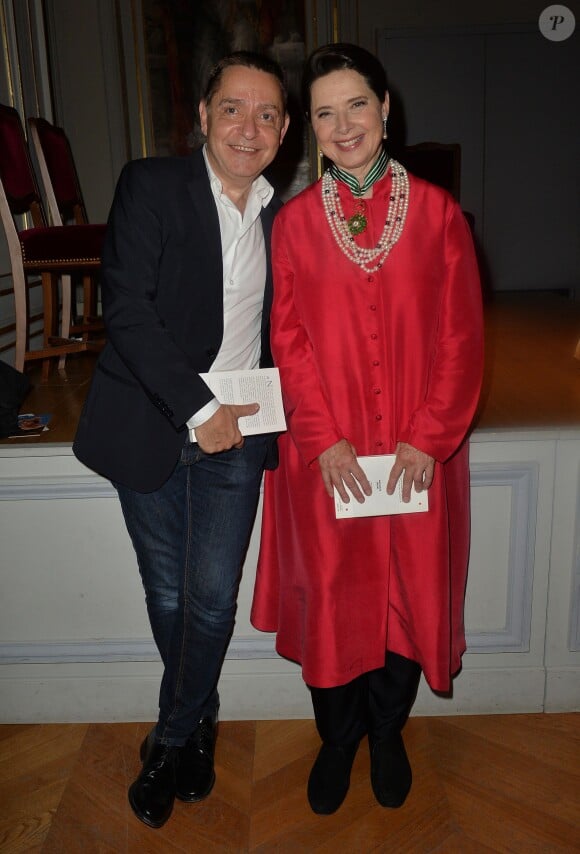 Exclusif - Olivier Gluzman l'agent et ami d'Isabella Rossellini - Cérémonie de remise d'insignes de Commandeur de l'Ordre des Arts et des Lettres à Isabella Rossellini dans le salon Roger Blin au théâtre de l'Odéon à Paris, le 30 juin 2015.
