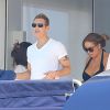 Mariah Carey en vacances sur le Yacht Arctic de James Packer le 30 juin 2015. Elle est accompagnée de sa fille.  