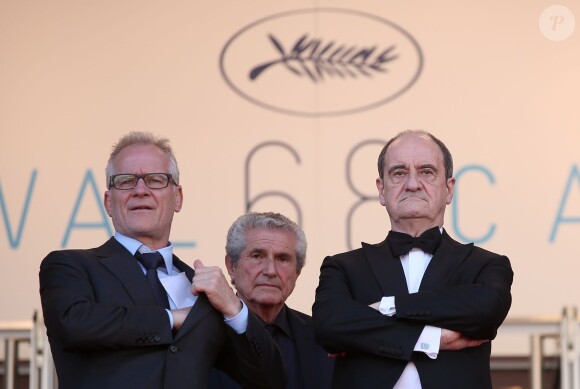 Thierry Frémaux, Claude Lelouch, Pierre Lescure - Montée des marches du film "La Loi du Marché" lors du 68e Festival International du Film de Cannes, à Cannes le 18 mai 2015.