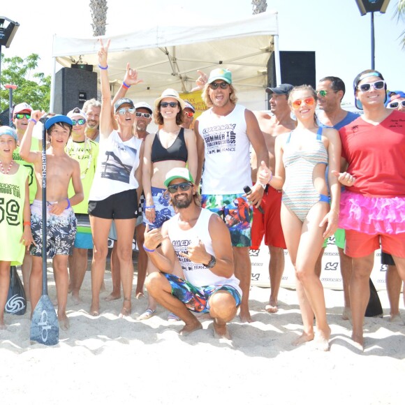 Exclusif - Estelle Lefébure lors de la sixième édition du Waxx summer sup challenge à Bandol, le 4 juillet 2015. Estelle Lefébure, marraine de l'association "Ninoo" pour enfants autistes, a tenu à participer à une course au profit du petit Edgar.  
