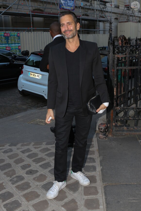 Marc Jacobs arrive à la soirée "Vogue Paris Foundation Gala" au palais Galliera à Paris, le 6 juillet 2015.