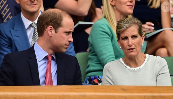 Le duc de Cambridge et la contesse de Wessex au tournoi de Wimbledon à Londres, le 8 juillet 2015.