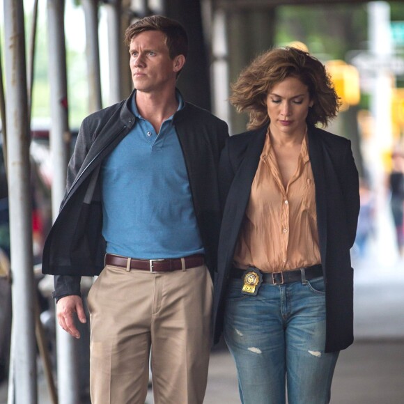 Jennifer Lopez sur le tournage de la série "Shades of Blue" à New York, le 15 juin 2015. 
