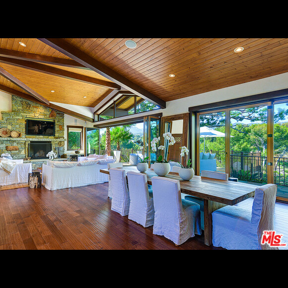 La chanteuse Pink et son mari Carey Hart mettent en vente leur somptueuse demeur de Malibu / photo postée par l'agence immobilière MLS au mois de juillet 2015.
