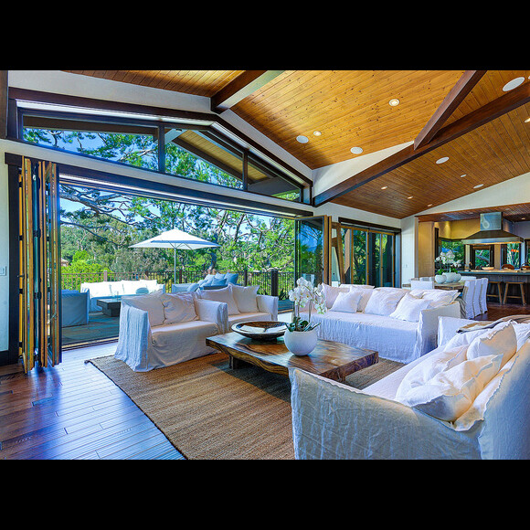 La chanteuse Pink et son mari Carey Hart mettent en vente leur somptueuse demeur de Malibu / photo postée par l'agence immobilière MLS au mois de juillet 2015.