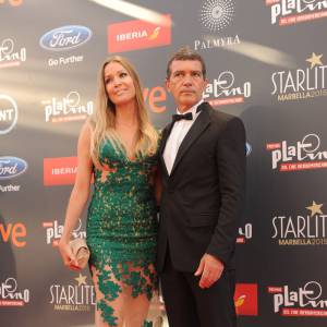 Antonio Banderas et sa compagne Nicole Kimpel à la soirée Platino Awards 2015 à Marbella en Espagne, le 18 juillet 2015