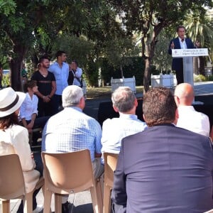 Nicolas Sarkozy participe à une rencontre avec Les Républicains au jardin Albert 1er à Nice le 19 juillet 2015.