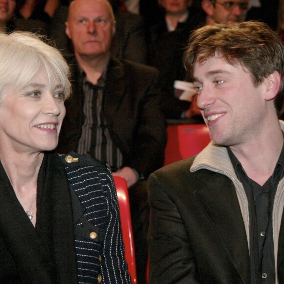 Françoise Hardy et Thomas Dutronc au Zénith de Paris le 5 mars 2005 pour les 20 Victoire de la musique