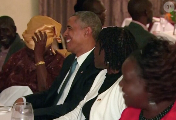 Barack Obama retrouve sa demi-soeur et dîne en famille à Nairobi au Kenya, le 24 juillet 2015.