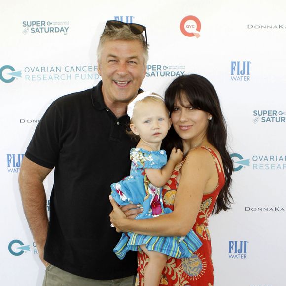 Alec Baldwin, sa femme Hilaria Thomas et leur fille Carmen Baldwin - People à l'événement caritatif "Ovarian Cancer Research Fund's Super Saturday" à Water Mill le 25 juillet 2015.