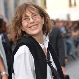 Jane Birkin - Arrivée des people au défilé Saint Laurent Homme collection Printemps-Eté 2016 au Carreau du Temple lors de la Fashion Week à Paris, le 28 juin 2015.