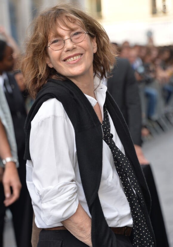 Jane Birkin - Arrivée des people au défilé Saint Laurent Homme collection Printemps-Eté 2016 au Carreau du Temple lors de la Fashion Week à Paris, le 28 juin 2015.