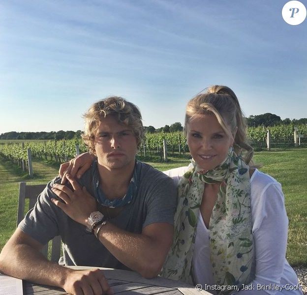 Christie Brinkley Son beau gosse de fils, Jack, star de cinéma en