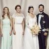 Le prince Carl Philip et la princesse Sofia de Suède posent avec leurs soeurs lors de leur mariage le 13 juin 2015 à Stockholm : Sara et Lina Hellqvist, et les princesses Victoria et Madeleine.