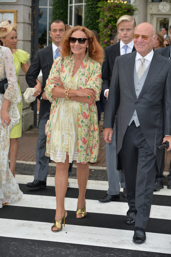 Diane von Fürstenberg et son mari Barry Diller - Sorties des invités de l'hôtel Borromeo à Stresa pour se rendre au mariage religieux de Pierre Casiraghi et Beatrice Borromeo sur les Iles Borromées, sur le Lac Majeur, le 1er août 2015.