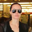 Angelina Jolie est all&eacute;e faire du shopping avec ses enfants Knox et Vivienne dans une libraire &agrave; Studio City, le 19 juillet 2015 