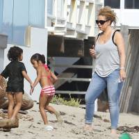 Mariah Carey et ses jumeaux à la plage : La star s'offre un break en famille