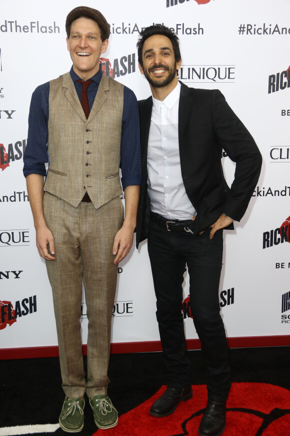 Amir Arison, Cris Williams à la première de Ricki And The Flash au théâtre AMC Lincoln Square à New York, le 3 août 2015.