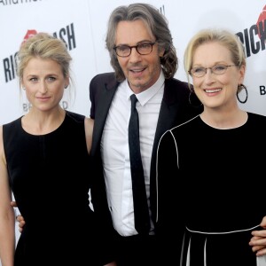 Mamie Gummer, Rick Springfield et Meryl Streep à la première de Ricki And The Flash au théâtre AMC Lincoln Square à New York, le 3 août 2015.
