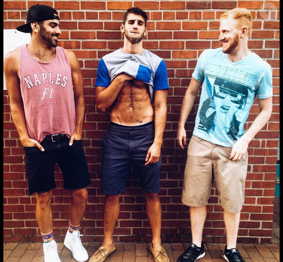 Nyle DiMarco a ajouté une photo de lui sur son compte Instagram. Il est le premier candidat sourd à participer à l'émission America's Next Top Model mais vu sa plastique de rêve, il a toutes ses chances pour remporter la compétition.