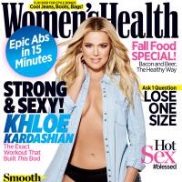 Khloé Kardashian : Craquante en chemise et petite culotte