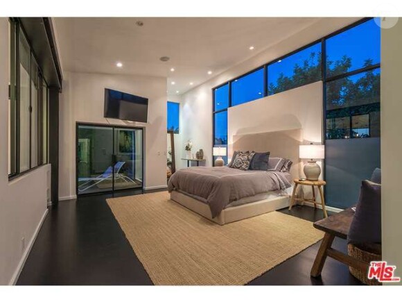 une des chambres de la maison d'Andy Roddick et Brooklyn Decker, à vendre pour 3,4 millions de dollars à Cheviot Hills, Los Angeles