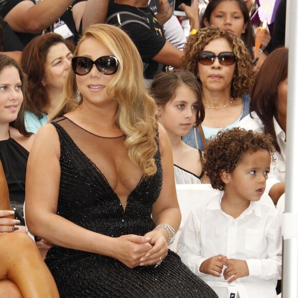 Mariah Carey et son fils Moroccan Cannon - Mariah Carey reçoit son étoile sur le Walk of Fame à Hollywood, le 5 août 2015.  