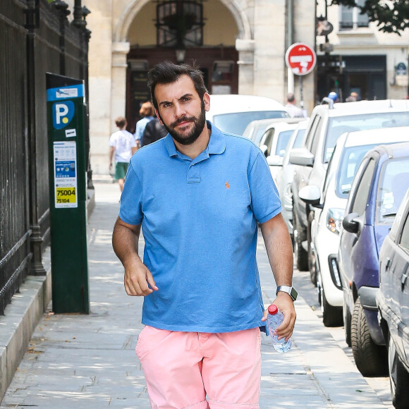 Exclusif - Rendez-vous avec Laurent Ournac, qui a perdu 45kg, place des Vosges à Paris. Le 2 juillet 2015.
