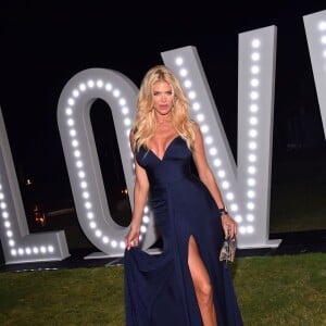 Victoria Silvstedt - Soirée d'anniversaire "Love" pour les 63 ans de Fawaz Gruosi à l'hôtel Cala di Volpe à Porto Cervo, le 9 août 2015. 