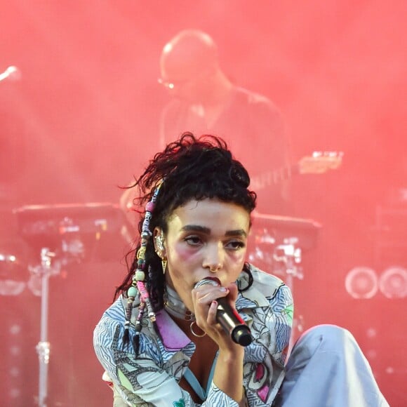 FKA twigs (Tahliah Debrett Barnett) - Dixième édition du Festival Osheaga au parc Jean-Drapeau, à Montréal, le 31 juillet 2015.