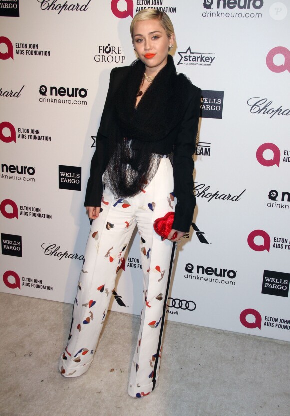 Miley Cyrus - Soirée "Elton John AIDS Foundation Oscar Party" 2015 à West Hollywood, le 22 février 2015.