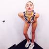 Miley Cyrus pose en body / photo postée sur le compte Instagram de la chanteuse au mois d'août 2015