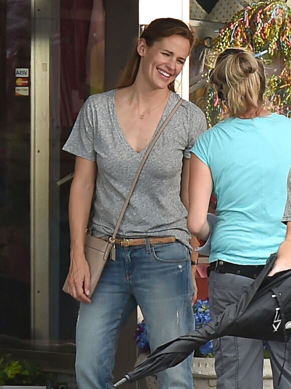 Jennifer Garner continue le tournage du film "Miracles From Heaven" à Atlanta, le 11 août 2015.