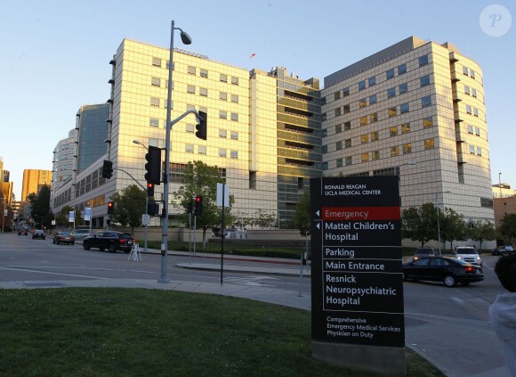 Centre médical UCLA où a été hospitalisé Harrison Ford à Venice, le 5 mars 2015 après le crash de son avion sur la pelouse du Penmar Golf Course. 