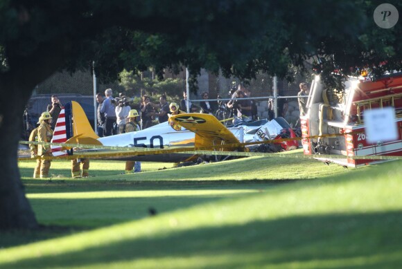 Capture d'écran - Harrison Ford a été blessé quand le petit avion biplace dans lequel il se trouvait s'est écrasé sur un parcours de golf à Venice, dans la banlieue de Los Angeles, le 5 mars 2015.