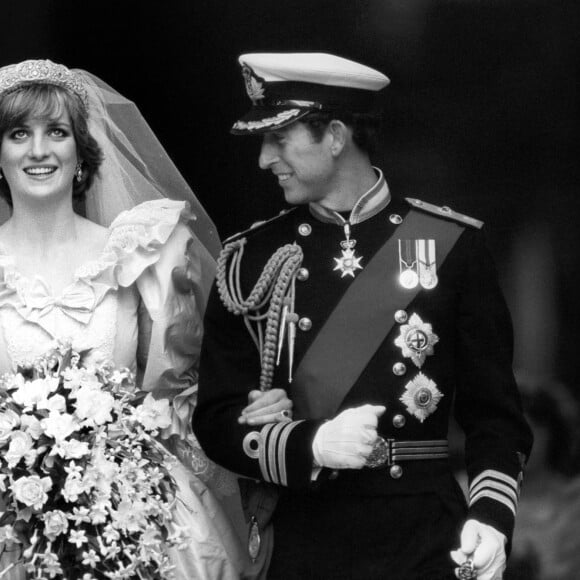 Image du mariage du prince Charles et de Lady Diana Spencer le 29 juillet 1981 à Londres.