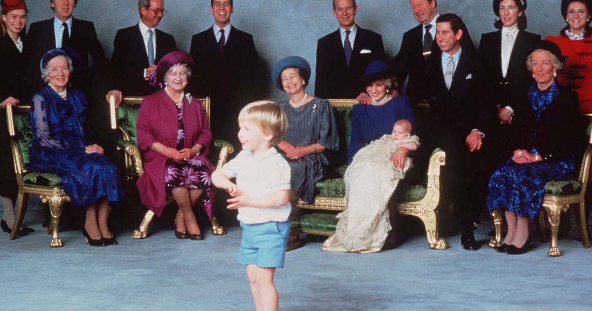 La famille royale et les Spencer autour du prince Charles et de la