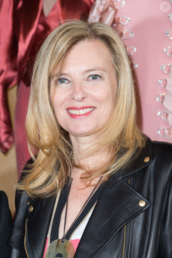 Valérie Trierweiler à la présentation "Alexis Mabille" Haute Couture Automne-Hiver 2015/2016 à l'Opéra Garnier à Paris, le 8 juillet 2015