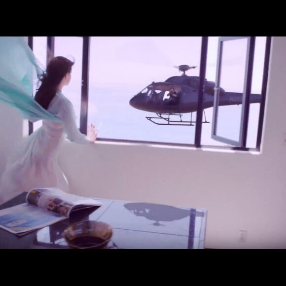 Le clip du nouveau single High By The Beach de Lana Del Rey vient de sortir sur Youtube - août 2015