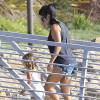 Kourtney Kardashian emmène ses enfants Mason et Penelope faire un tour de bateau puis une promenade avec des amis à Los Angeles, le 15 août 2015.