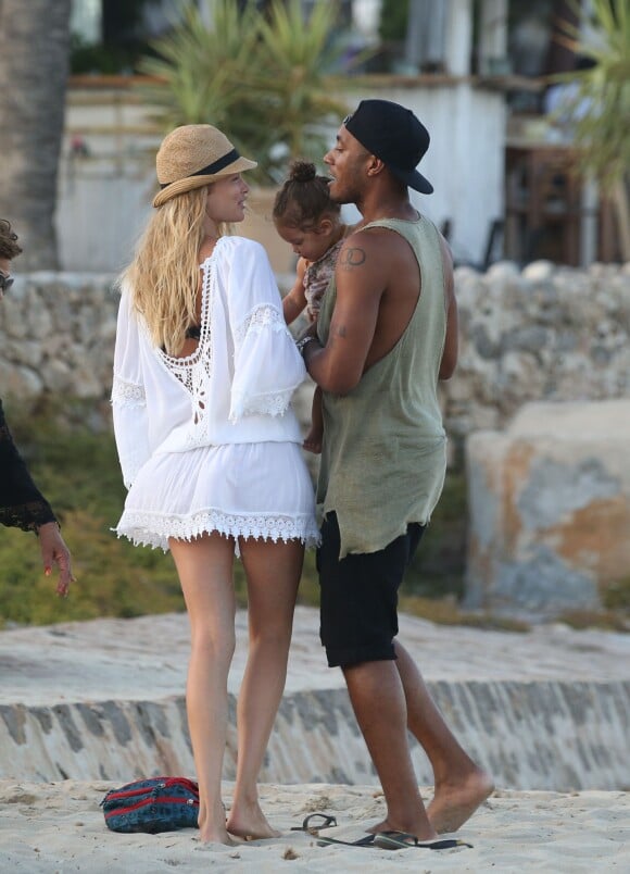 Dutch super model Doutzen Kroes and DJ husband Sunnery James enjoy holiday in Ibiza, Spain, with children. Doutzen Kroes relaxed on the white sands of Ibiza as she spent the day with her husband and their two children Phyllon and Myllena on Monday August 17, 2015. Photo by Look Press/ABACAPRESS.COM18/08/2015 - 