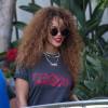 Rihanna à la sortie du restaurant Geoffrey's à Malibu, le 16 août 2015.