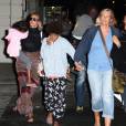 Heidi Klum et son ex compagnon Seal se sont retrouvés pour un diner en famille avec leurs enfants Leni, Henry, Johan et Lou à New York. Erna Gunther, la mère de Heidi Klum était présente. Le 9 aout 2015
